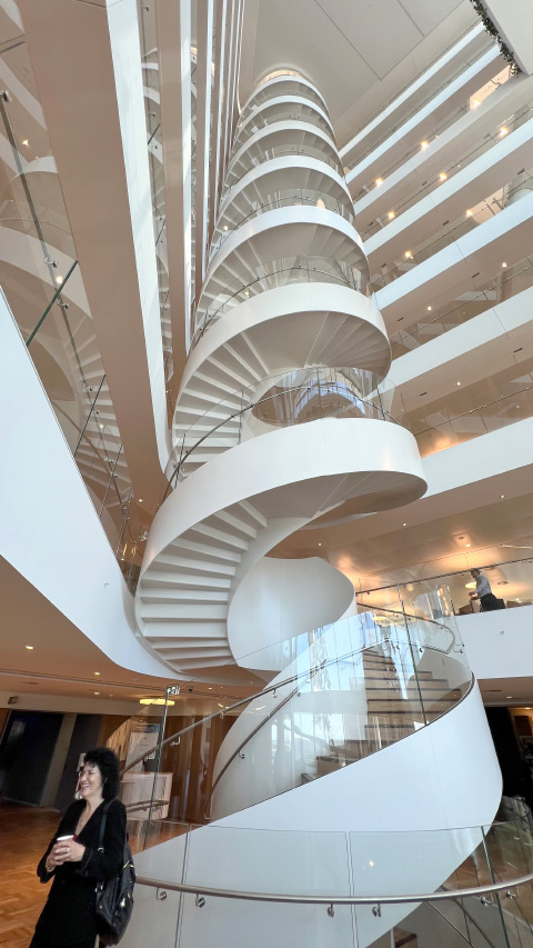 Impressionen des Innenausbau im Quay Quarter Tower. © W. Flassig